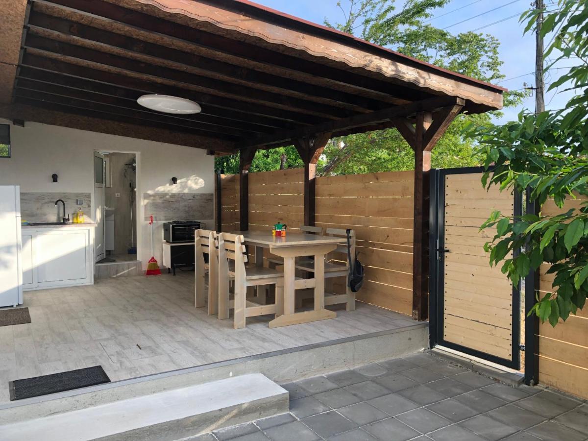 Art Fan Guest Studios Varvara  Exterior photo